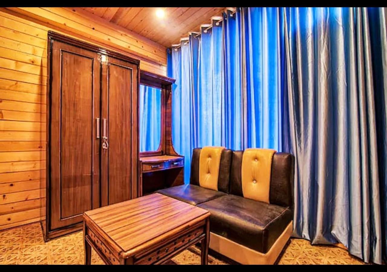 Hotel Country Resort Khajjiar Exterior photo